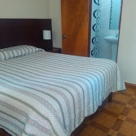 Hostal El Loa Calama Esterno foto