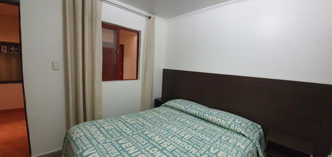 Hostal El Loa Calama Esterno foto