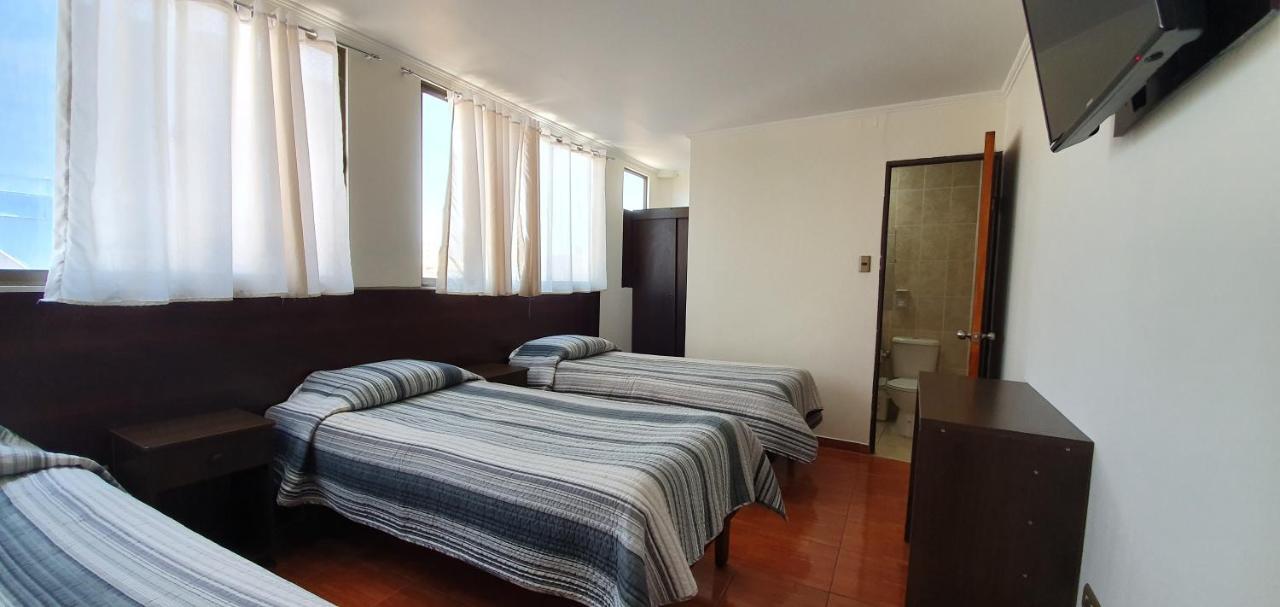 Hostal El Loa Calama Esterno foto